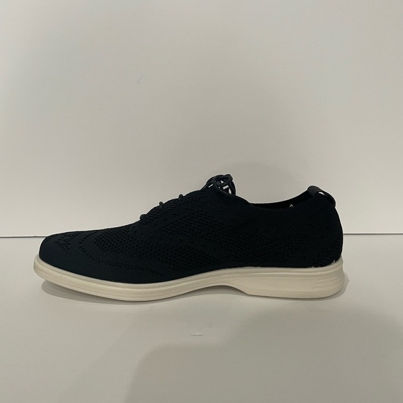 T.R premium shoes casual sneakers black Oxford wingtip - Picture 5 of 5